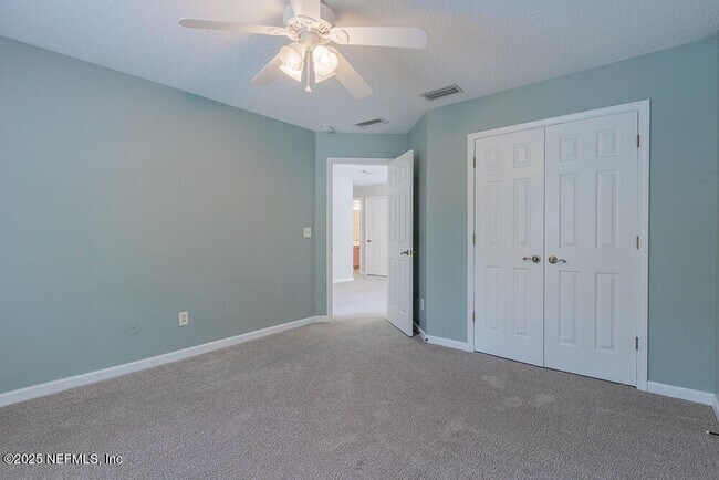 Building Photo - 608 Spruce Creek Rd