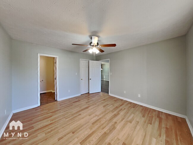 Building Photo - 48 Colby Ct