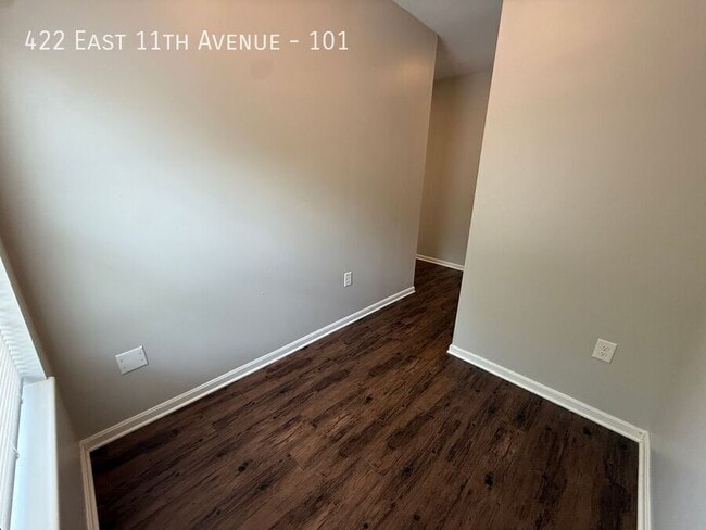 Building Photo - 422 E 11th Ave