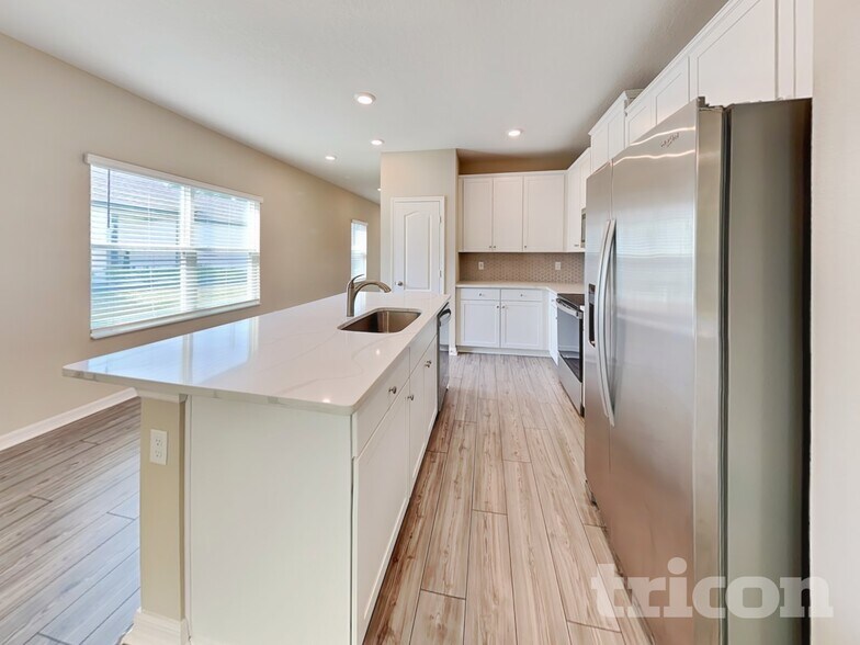 Building Photo - 151 Sailors Landing Ct