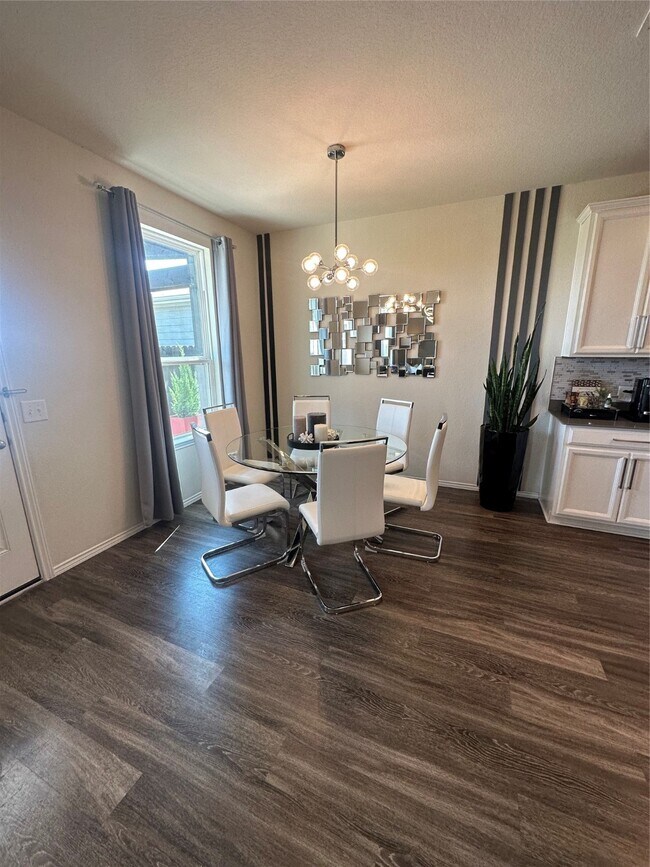 Building Photo - 5730 Pampus Prairie Rd