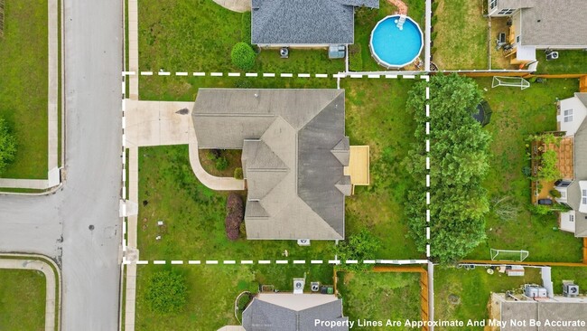Building Photo - 9186 Belleau Ridge Dr