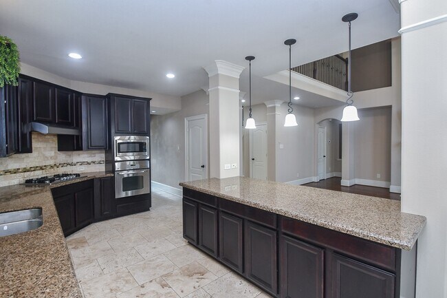 Building Photo - 6034 Gracys Landing Ln