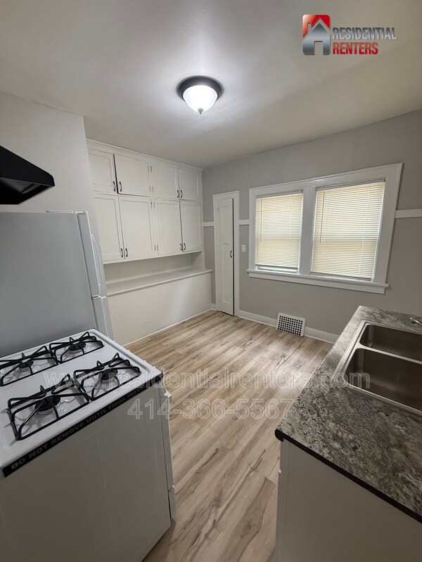 Building Photo - 2724 N Palmer St