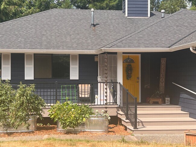 Building Photo - 19522 95th Dr SE