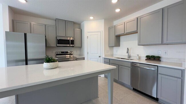 Building Photo - 3879 Academia Ave