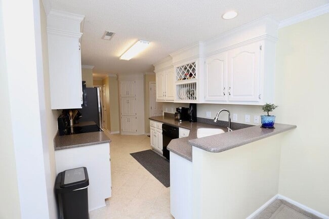 Building Photo - 3196 Daufaskie Rd