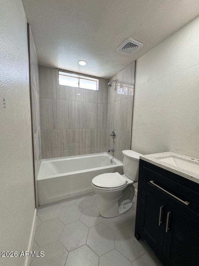 Building Photo - 1543 W Villa Rita Dr