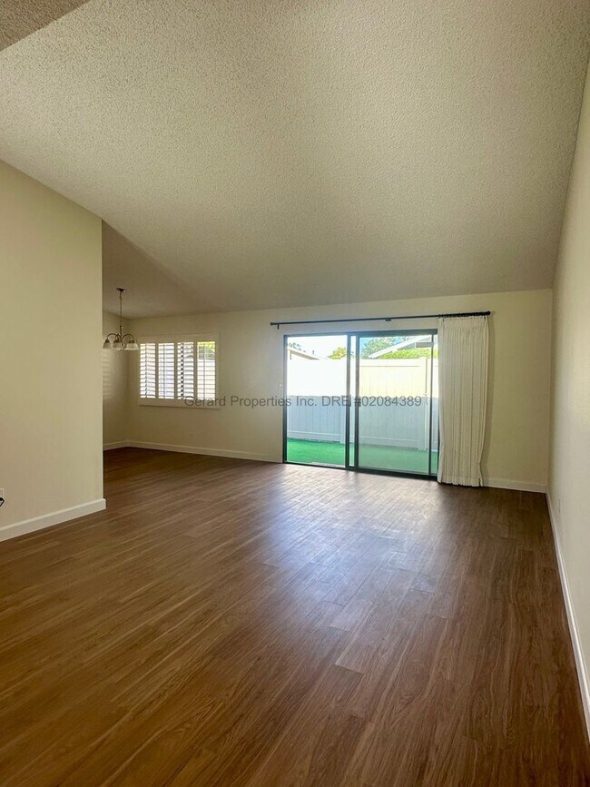 Building Photo - 55+ Huntington Beach Condo – Pools, Pickle...