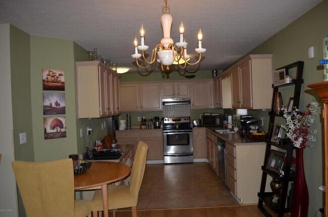 Primary Photo - 4717 Middlesex Dr