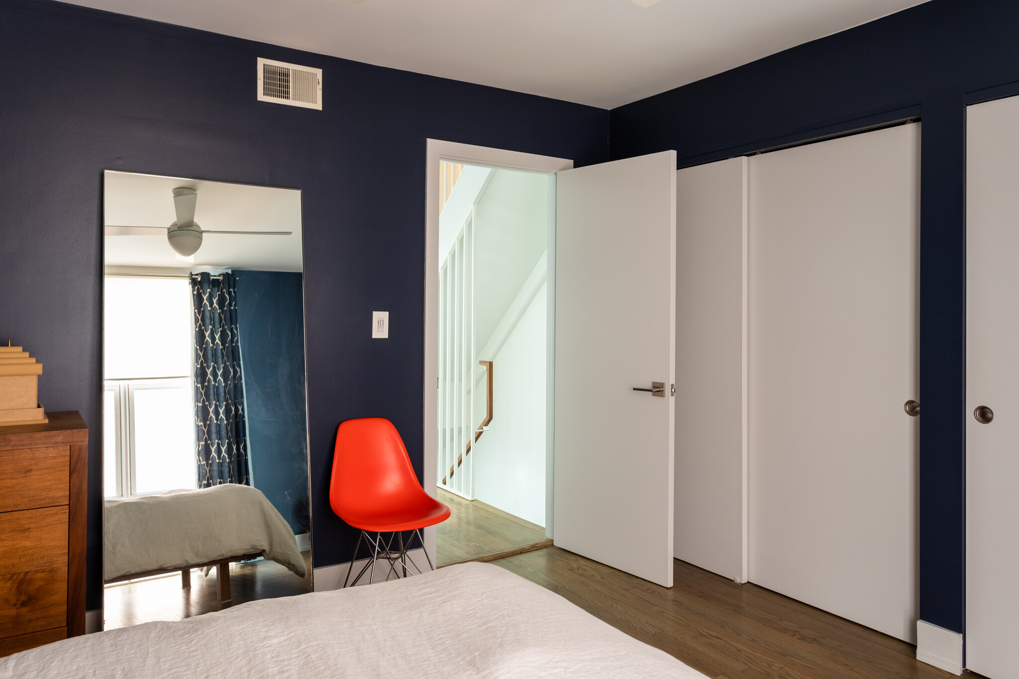 Bedroom 2 - 3rd Fl - 1829 N Cleveland Ave