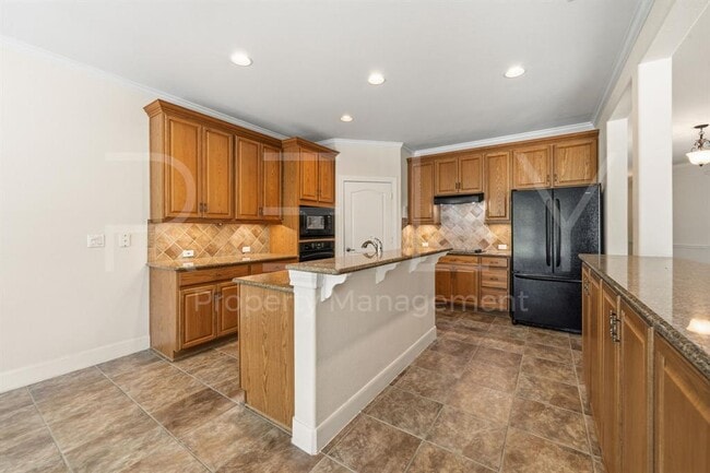 Building Photo - 808 Armstrong Dr