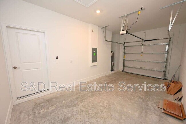 Building Photo - 4251 Curacao Pl