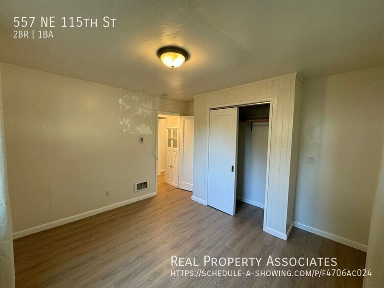 Building Photo - 557 NE 115th St