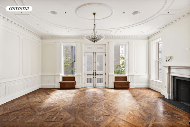 Building Photo - 4 E 64th St