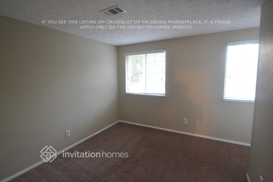 Building Photo - 5571 Dove Trce