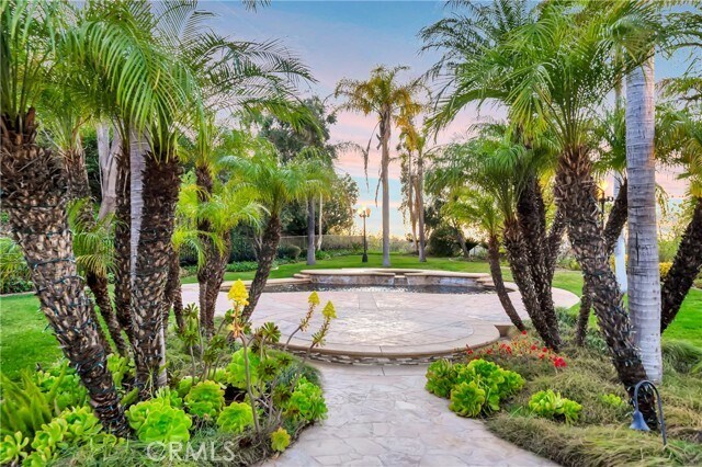 Building Photo - 4165 Elm View