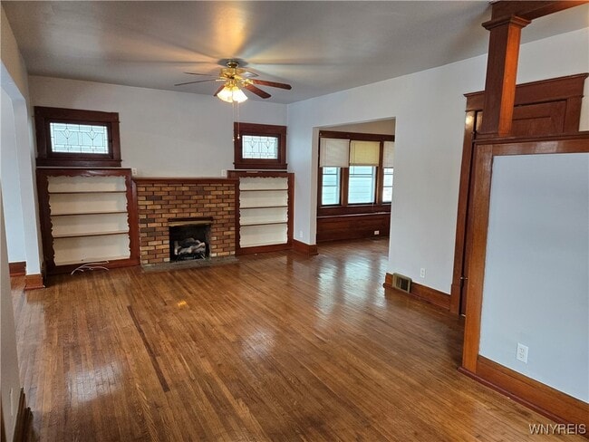 Building Photo - 137 Commonwealth Ave