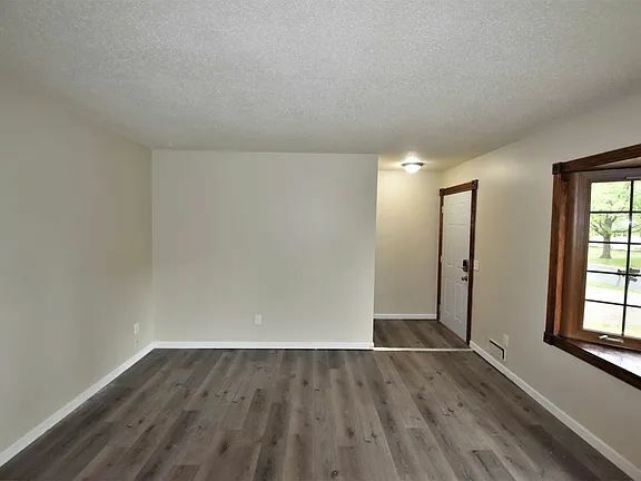 Building Photo - 1282 131st Ln NE