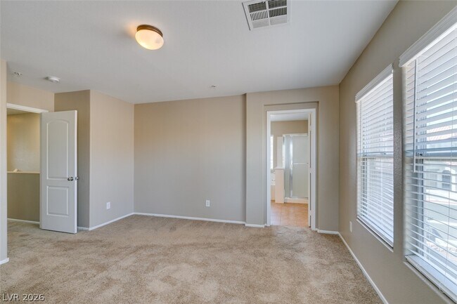 Building Photo - 1155 Paradise Garden Dr