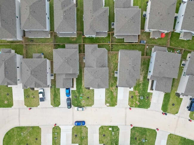 Building Photo - 22015 Sovereign Hts Ln.