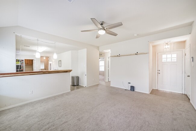 Building Photo - 1609 Peach Dale Ct