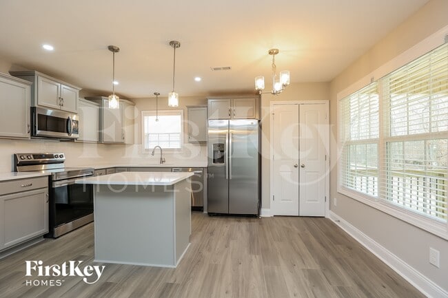 Building Photo - 1094 Winesap Rd