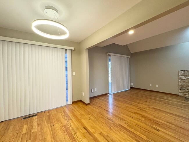 Building Photo - 3804 Pennsylvania Ave