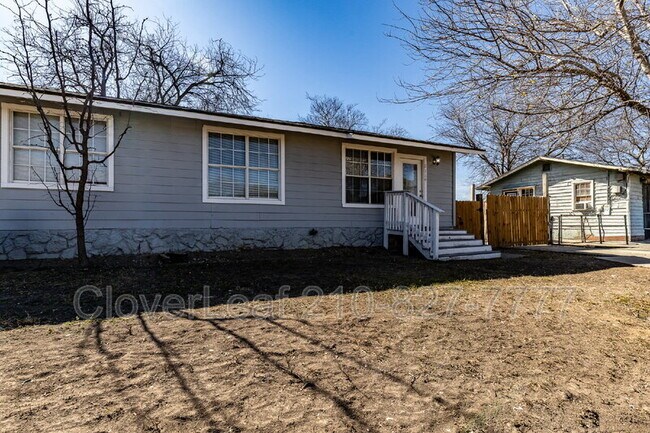 Building Photo - 2114 Jupiter St