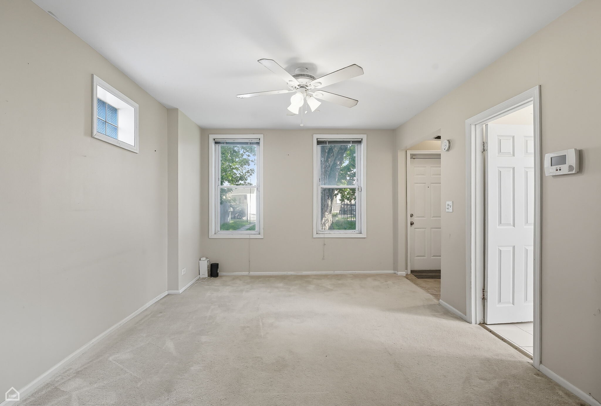 Building Photo - 3709 W Potomac Ave