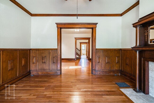 Building Photo - 350 Wilber Ave