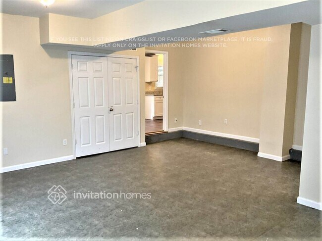 Building Photo - 100 Pepperwood Dr