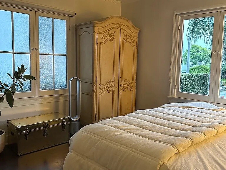 Building Photo - 725 Washington Blvd