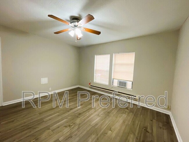 Building Photo - 5519 Sherman St