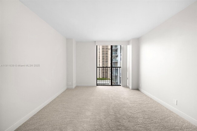 Building Photo - 19707 Turnberry Way