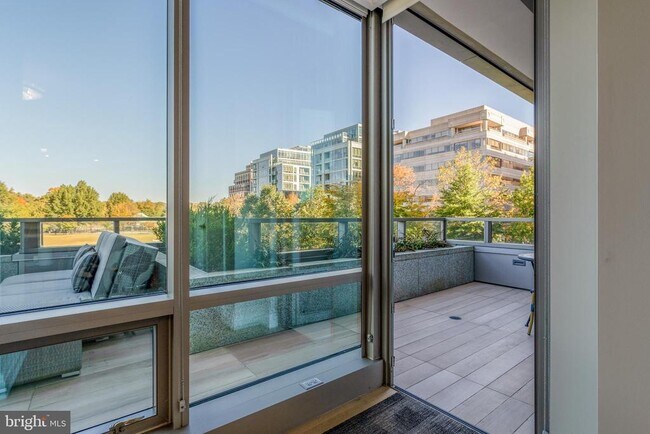 Building Photo - 2501 M St NW