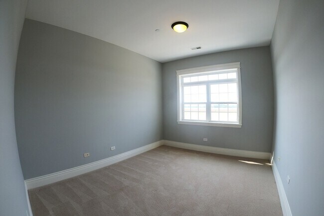 Building Photo - 10765 Clocktower Drive Unit 601