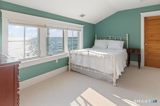 Building Photo - 4 Point Rd