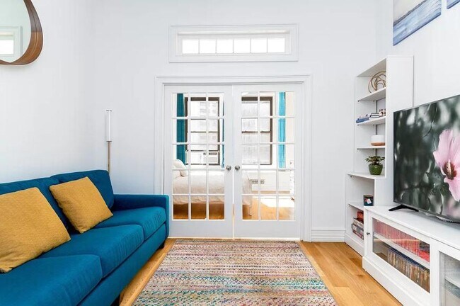Building Photo - 1 bedroom in New York NY 10004