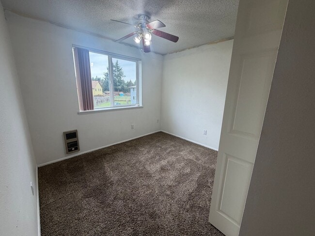 Building Photo - Beautiful 3 Bedroom Home in Olympia WA - Apply Today!