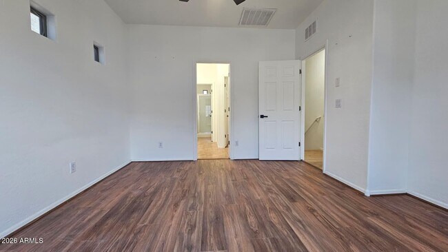 Building Photo - 17716 W Mandalay Ln
