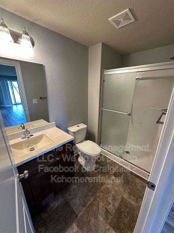 Building Photo - 10540 Kane Dr