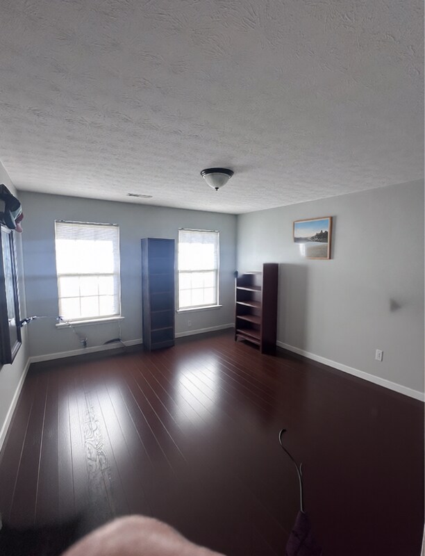 Building Photo - 9704 Pebble Ct