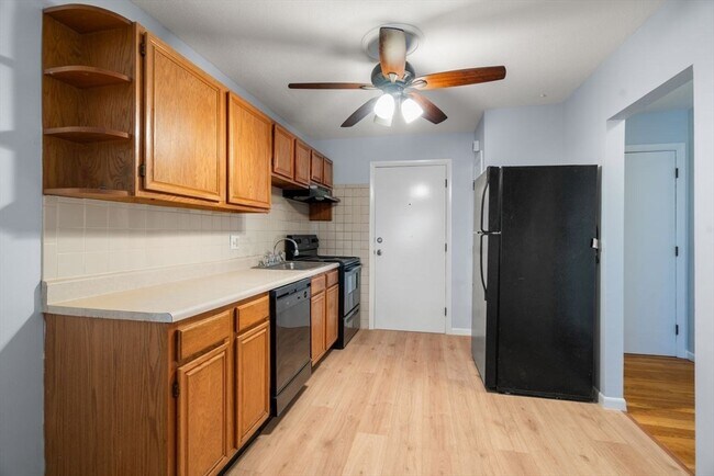 Building Photo - 22 Branchfield St