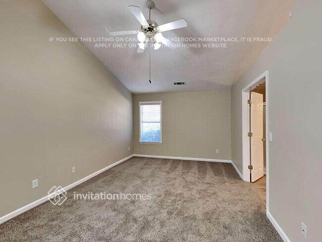 Building Photo - 1679 Crestfield Ln NW