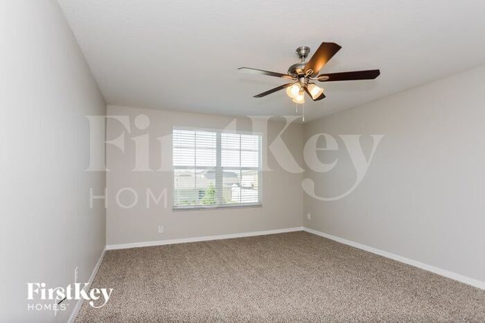 Building Photo - 17322 White Mangrove Dr