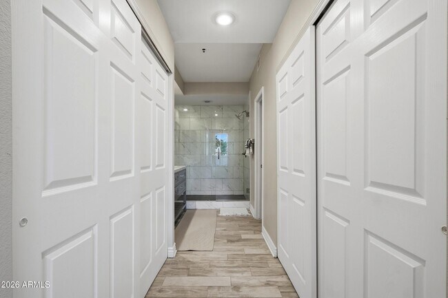 Building Photo - 11515 N 91st St