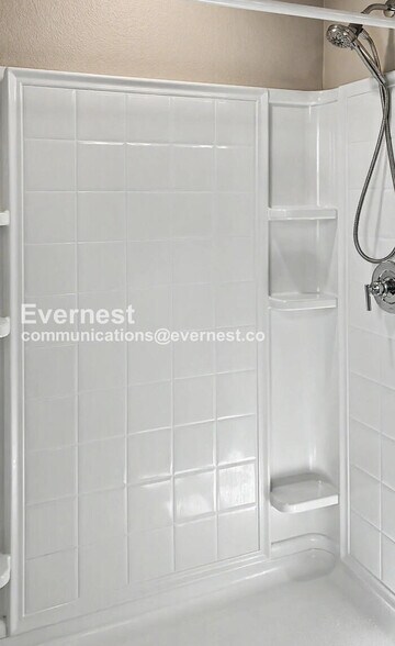 Building Photo - 235 Molinar St