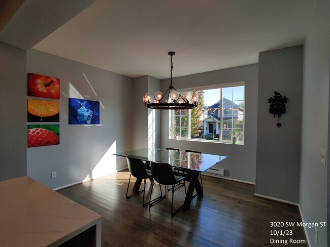 Dining - 3020 SW Morgan St