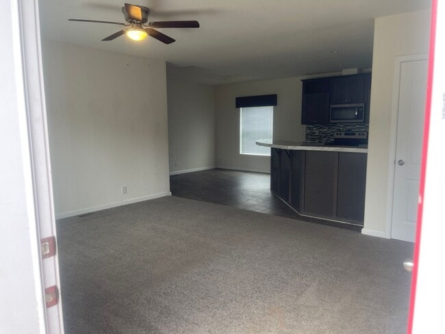 Building Photo - 3bed 2bath + bonus room, natural landscaping, Split Floor Plan Lower Magalia Paradise Pines